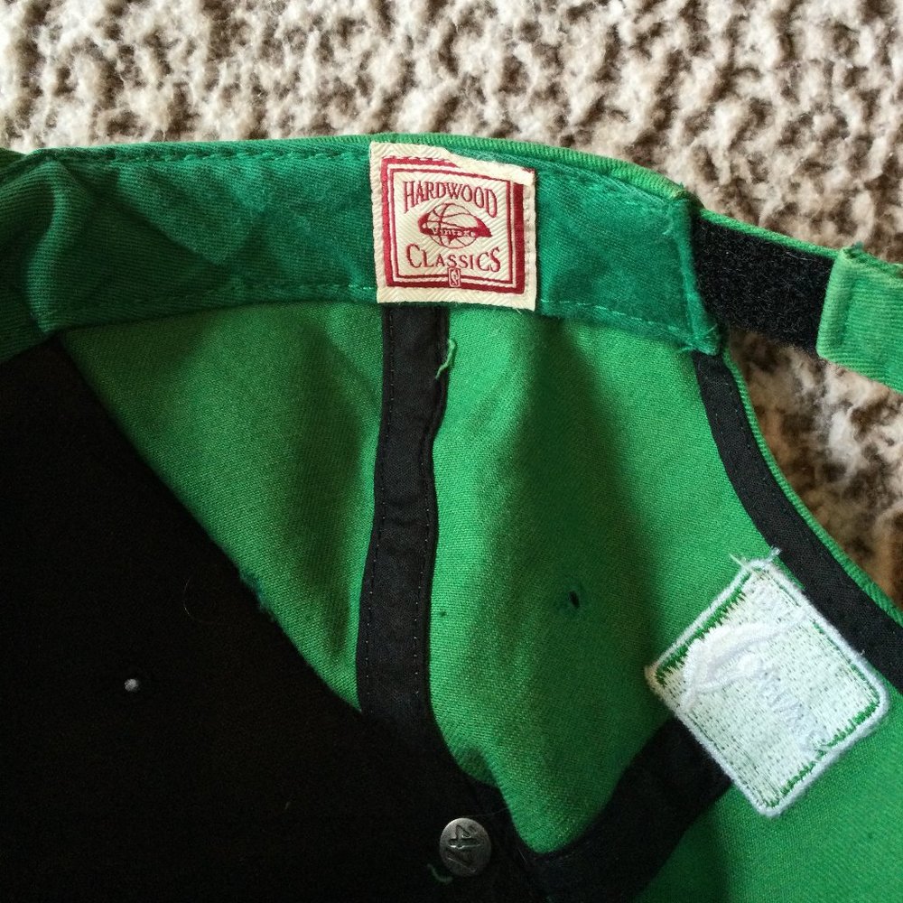 NBA Boston Celtics Hap/Cap - Picture 5 of 5